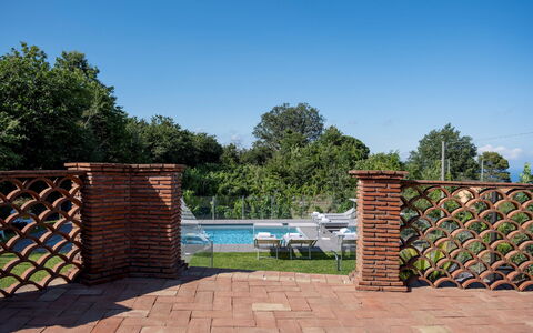 Vigne Dell'Etna 6: Pared, Ladrillo, Enladrillado, Material Compuesto, Sombra, Jardín, Diseño, Piscina, Paisajismo