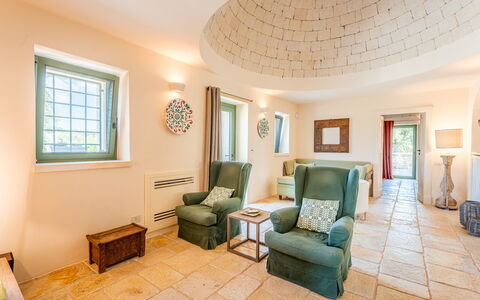 Trullo Magnifico 8: Pared, Diseño De Interiores, Piso, Techo, Mueble, Suelo, Encendiendo, Habitación, Lámpara, Sala