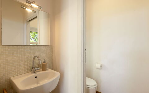 Brightline Villa 8