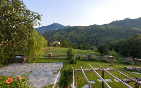 Villa Arbeio 8+6: Accidentes Geográficos Montañosas, Montaña, Colina, Paisaje Natural, Tierras Altas, Paisaje, Cordillera, Hill Station, Área Rural, Valle