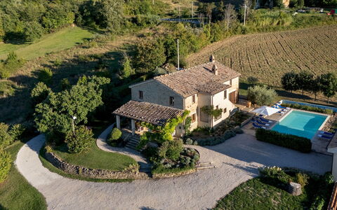 Casale la Cascina 8