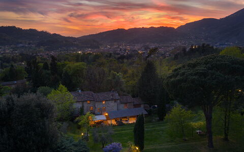 Villa delle Silerchie 10: Naturaleza, Paisaje, Noche, Oscuridad, Noche, Eco Hotel, Pueblo De Montaña, La Iluminación Del Paisaje, Amanecer
