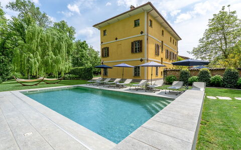 Tenuta Schiavon Barrero 12: Barrio Residencial, Piscina, Casa, Casa, Reflexión, Inmuebles, Piscina De Reflejo, Jardín, Recurso, Villa
