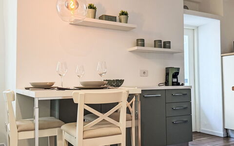 Genzianella Alpine Apartment: Inmuebles, Paisajismo, Villa, Cobertura, Balcón