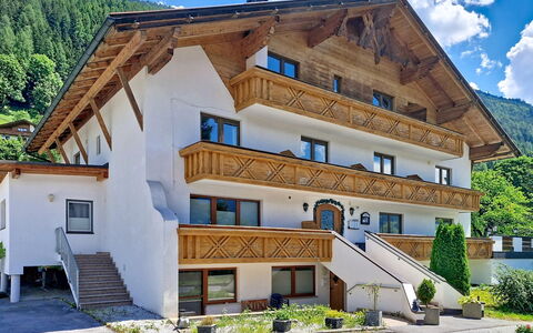 Arzl im Pitztal 15: Cabaña, Balcón, Villa, Vía Muerta