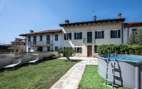 Jeeco: Barrio Residencial, Casa, Casa, Inmuebles, Césped, Yarda, Villa, Patio, Balcón, Patio Interior