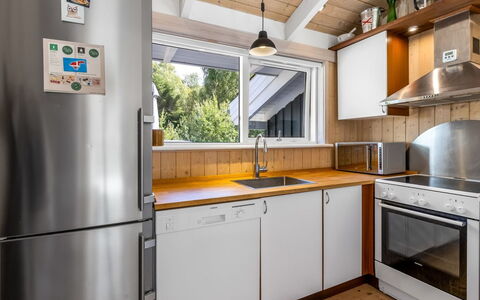 Naninja - 924M from the Sea: Aparato De Cocina, Cocina, Mostrador, Electrodoméstico, Diseño De Interiores, Piso, Electrodoméstico, Gabinetes, Madera, Mueble