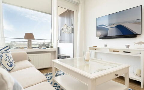 Meeresblick Ankerplatz 84: Mueble, Diseño De Interiores, Piso, Suelo, Sofá, Sala, Techo, Habitación, Departamento, Casa