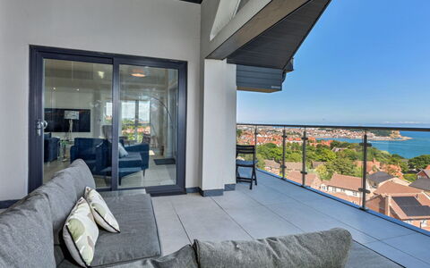 The Penthouse, Scarborough: Departamento, Mar, Balcón, Oceano, Recurso, Ático