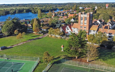 Arc Thorpeness: Árbol, Barrio Residencial, Ciudad, Paisaje, Vista Panorámica, Barrio, Casa, Diseño Urbano, El Terreno Del Lote