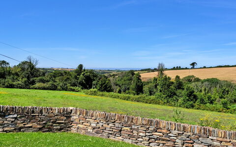 The Cart Shed: Hierba, Pared, Pared De Piedra, Pradera, Klippe, Paisaje, El Terreno Del Lote, Área Rural, Llanura