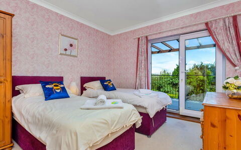 Cliff Lodge: Casa, Departamento, Linos, Hotel, Habitación, Lecho, Villa, Cama, Sábana, Almohada
