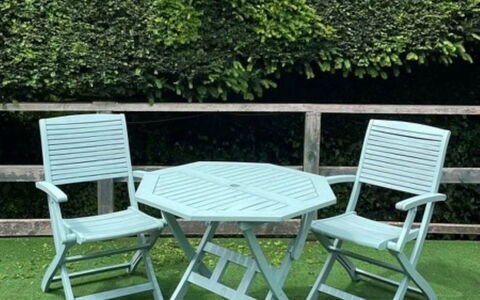 Little Roost: Mueble, Mueble Para Exteriores, Silla, Mesa Al Aire Libre, Mesa, Silla Plegable, Patio, Jardín, Patio Interior, El Plastico