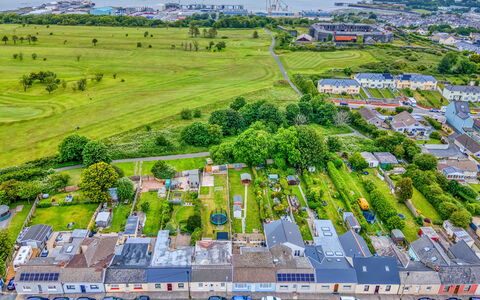 Dockyard House: Barrio Residencial, Vista Panorámica, Fotografía Aérea, Paisaje, Barrio, Suburbio, Diseño Urbano, El Terreno Del Lote, Llanura, Asentamientos Humanos