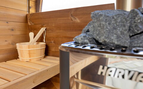 Waen Farm Cottage: Madera Dura, Material Natural, Manchas De Madera, Comida, Tablón