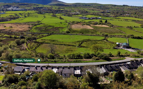 Delfryn: Tierras Altas, Paisaje, Pradera, Colina, Área Rural, Llanura, El Terreno Del Lote, Campo, Pueblo, Hill Station