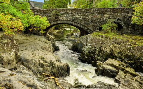 Dyffryn: Puente, Klippe, Corriente, Corriente De Agua, Puente De Arco, Paisaje, El Puente Del Diablo, Base