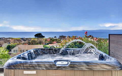 Seamill Beach House: Bañera, Piscina, Jacuzzi, Ocio, Arreglo De Tubería, Recurso, Fuente De Agua, Hotel, Ciudad De Vacaciones