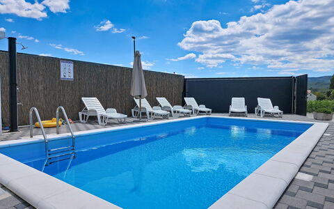 Ivana: Piscina, Material Compuesto, Mueble Para Exteriores, Recurso, Sunlounger, Hotel