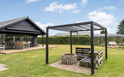 Solvey - 700M from the Sea: Sombra, Techo, Estructura Al Aire Libre, Pabellón, Kiosko, Mueble Para Exteriores, Jardín, Pérgola, Mesa Al Aire Libre, Patio