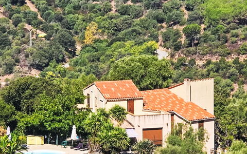 Villa Salario: Barrio Residencial, Montaña, Colina, Casa, Casa, Asentamientos Humanos, Piscina, Inmuebles, Hill Station, Cordillera