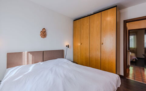Nido del Brenta: Diseño De Interiores, Cama, Mueble, Piso, Habitación, Madera, Suelo, Techo, Habitación, Encendiendo