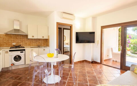 Casa Dell'Ulivo: Vegetación, Arbusto, Primavera, Cabaña, Jardín, Sombra, Patio Interior, Yarda, Silla