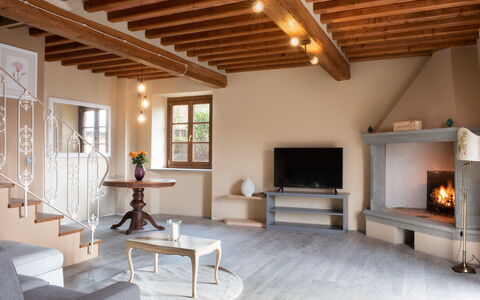 Villa Casabada: Mueble, Diseño De Interiores, Piso, Pared, Suelo, Madera, Casa, Habitación, Sala, Encendiendo