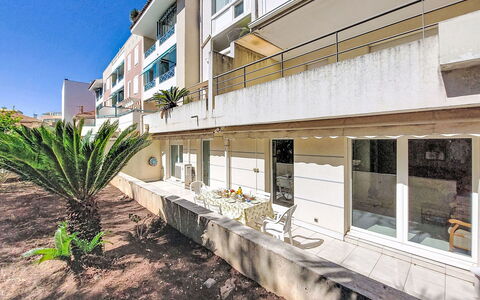 Virginie: Departamento, Condominio, Balcón, Pasarela, Hotel