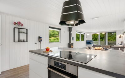 Hubert - 450M to the Fjord