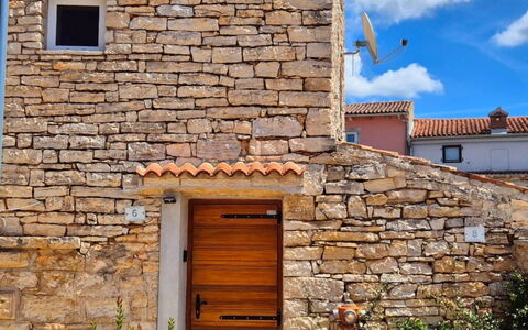 Mate: Hierba, Arquitectura, Casa, Casa, El Terreno Del Lote, Cabaña, Inmuebles, Casa De Campo, Yarda, Césped