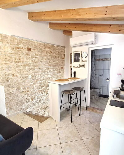 Mate: Hierba, Arquitectura, Casa, Casa, El Terreno Del Lote, Cabaña, Inmuebles, Casa De Campo, Yarda, Césped