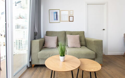 Caribe: Mueble, Diseño De Interiores, Piso, Suelo, Suelos De Madera, Sofá, Madera, Sala, Mesa, Casa