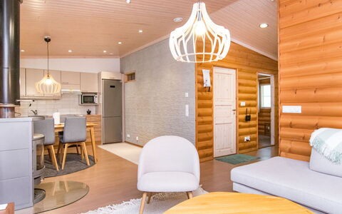 Mäkrä 3: Diseño De Interiores, Piso, Madera, Techo, Lámpara, Suelo, Mueble, Encendiendo, Suelos De Madera, Casa