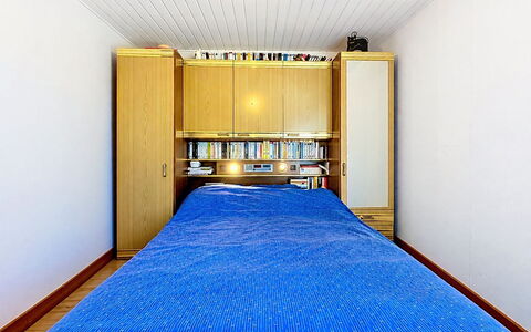 Les Hauts de la Noëveillard: Mueble, Madera, Piso, Suelo, Habitación, Diseño De Interiores, Cama, Habitación, Sábana, Lecho