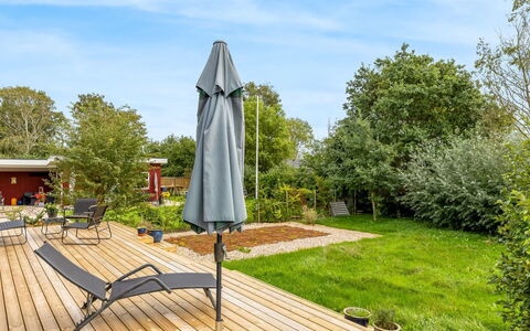 Munibert - 100M from the Sea: Arbusto, Jardín, El Terreno Del Lote, Mueble, Mueble Para Exteriores, Silla, Madera Dura, Cubierta, Sombra