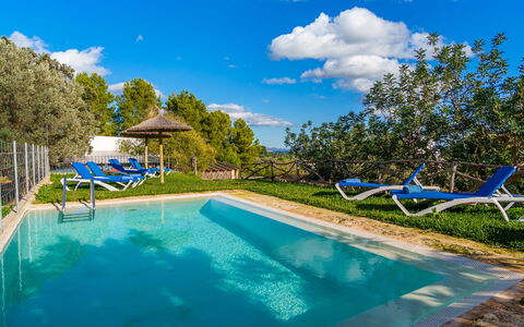 Sa Serra: Azul, Piscina, Recurso, Mueble Para Exteriores, Eco Hotel, Sunlounger, Villa, Ciudad De Vacaciones, Fuente De Agua