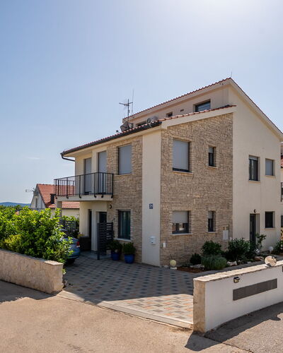 Le Vito: Edificio, Barrio Residencial, Fachada, Barrio, Casa, Arquitectura, By, Casa, Diseño Urbano, Techo