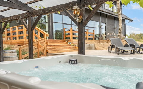 Geeske - 1.1Km from the Sea: Madera, Material Compuesto, Recurso, Piscina, Manchas De Madera, Madera Dura, Sombra, Eco Hotel, Cubierta, Diseño