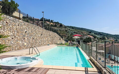 Borgo dei Fiori: Piscina, Recurso, Material Compuesto, Eco Hotel, Mueble Para Exteriores, Ocio, Balcón, Hotel, Ciudad De Vacaciones, Thermae