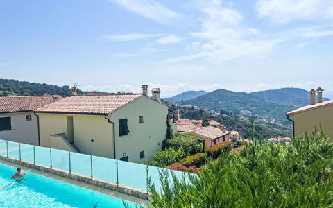 Borgo dei Fiori: Piscina, Balcón, Eco Hotel, Cerca, Recurso, Ciudad De Vacaciones, Villa, Hotel