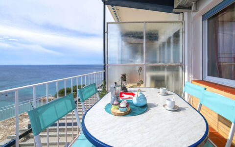 Balcon al Mar: Balcón