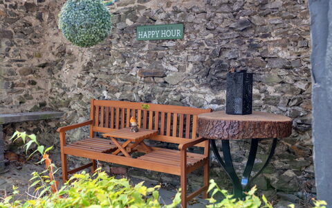 Garth Cottage: Balcón