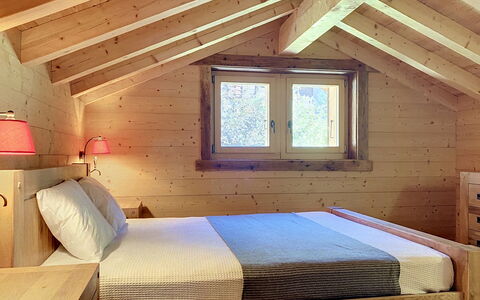 Perray 22: Madera, Habitación, Diseño De Interiores, Suelo, Piso, Habitación, Mueble, Cama, Techo, Ático