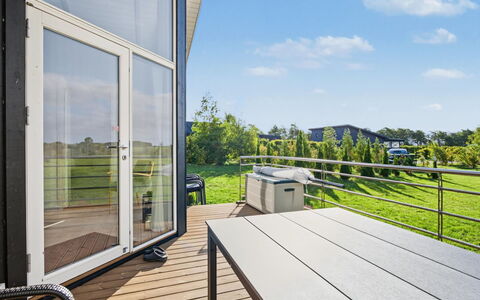 Sighrik - 600M from the Sea: Cubierta, Balcón, Aluminio, Cerca
