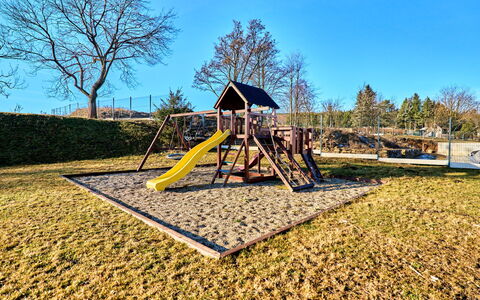Kovářská 543