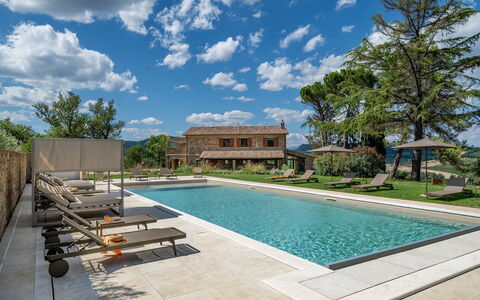 Poggio Ambrato 18, Emma Villas: Piscina, Casa, Arquitectura, Inmuebles, Casa, Barrio Residencial, Recurso, Casa De Campo, Hacienda, Villa