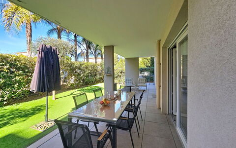 Carré Magdeleine: Arquitectura, Pendiente, Cabaña, Cordillera, Cuarto De Troncos, Vía Muerta, Maderas, Alpes, Eco Hotel, Pueblo De Montaña