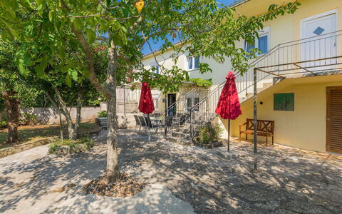 Danijela 2: Arquitectura, Pendiente, Cabaña, Cordillera, Cuarto De Troncos, Vía Muerta, Maderas, Alpes, Eco Hotel, Pueblo De Montaña