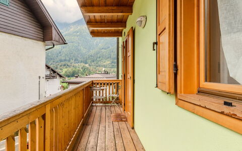 Casa del Masanel: Madera, Manchas De Madera, Madera Dura, Suelos De Madera, Cordillera, Tablón, Porche, Balcón, Valle, Eco Hotel